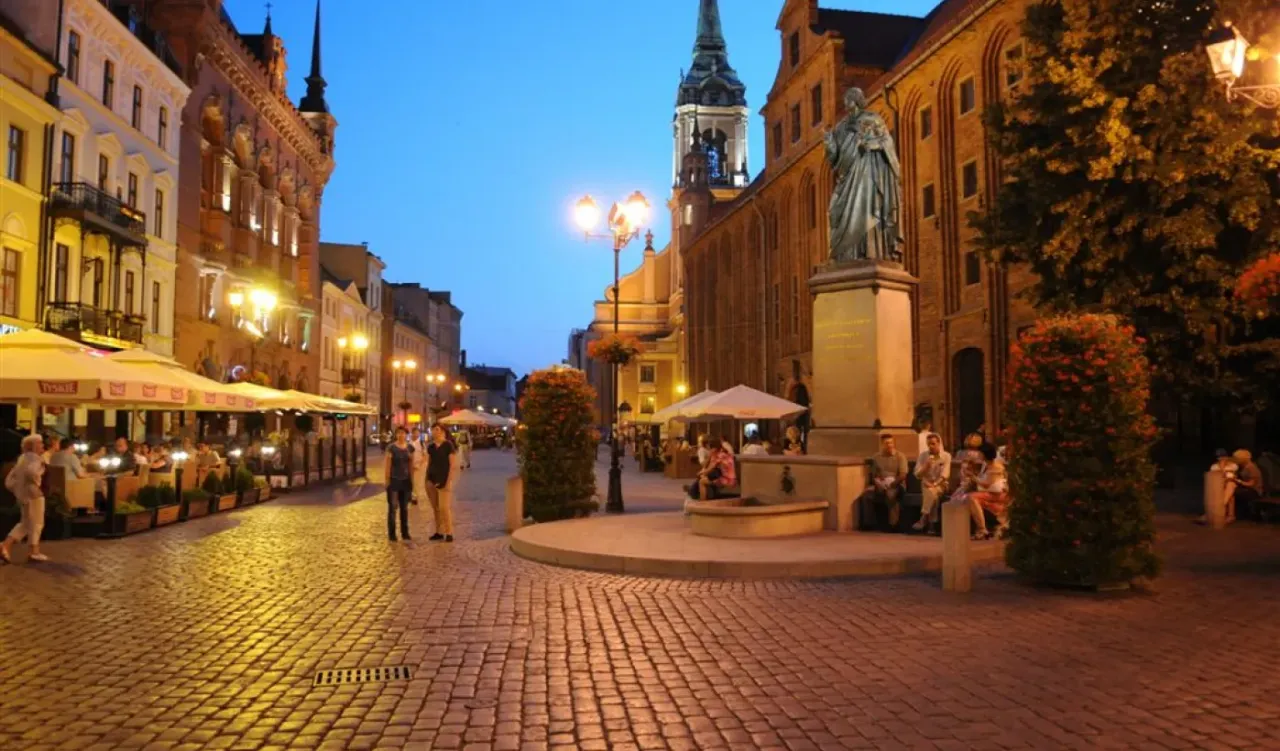 Toruń Starówka nocą