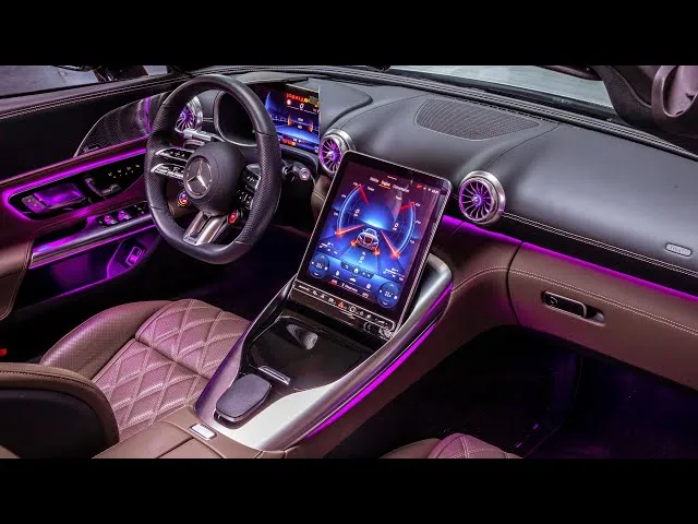 Mercedes-AMG SL 63 R232 wnętrze i nadwozie