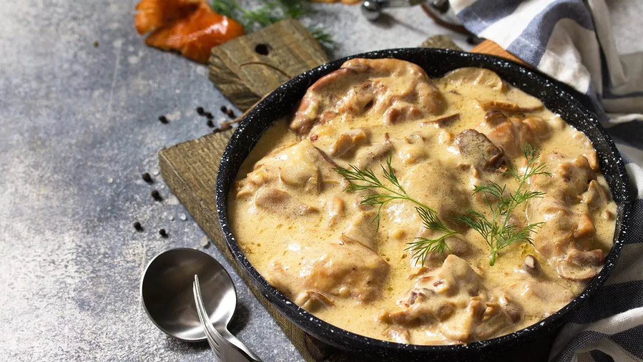 R&oacute;żne rodzaje sos&oacute;w do indyka