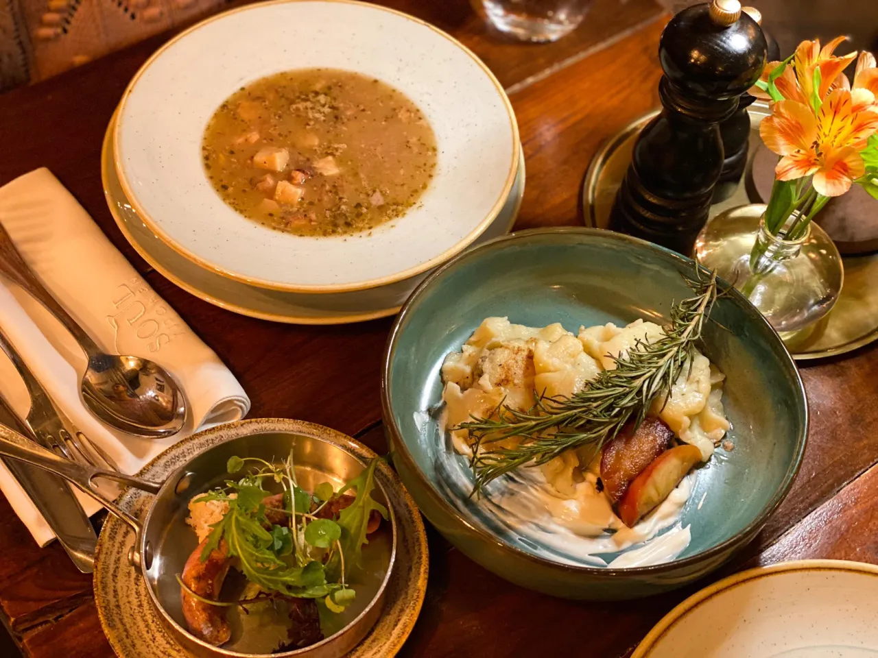 tradycyjne polskie dania restauracja warszawa