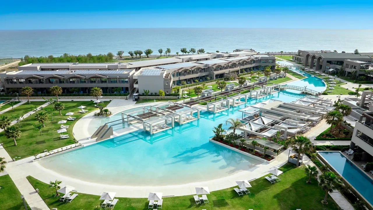 hotel all inclusive Grecja ręczniki butelka wielorazowa