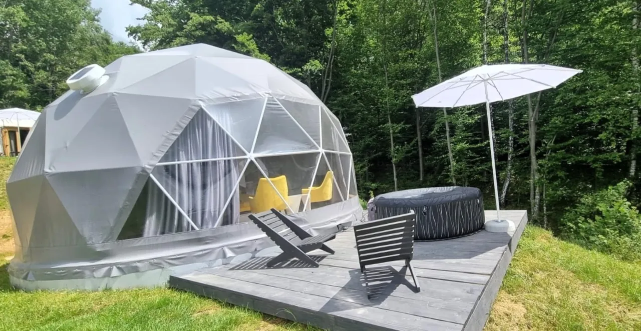 Glamping Bieszczady jurta namiot sferyczny