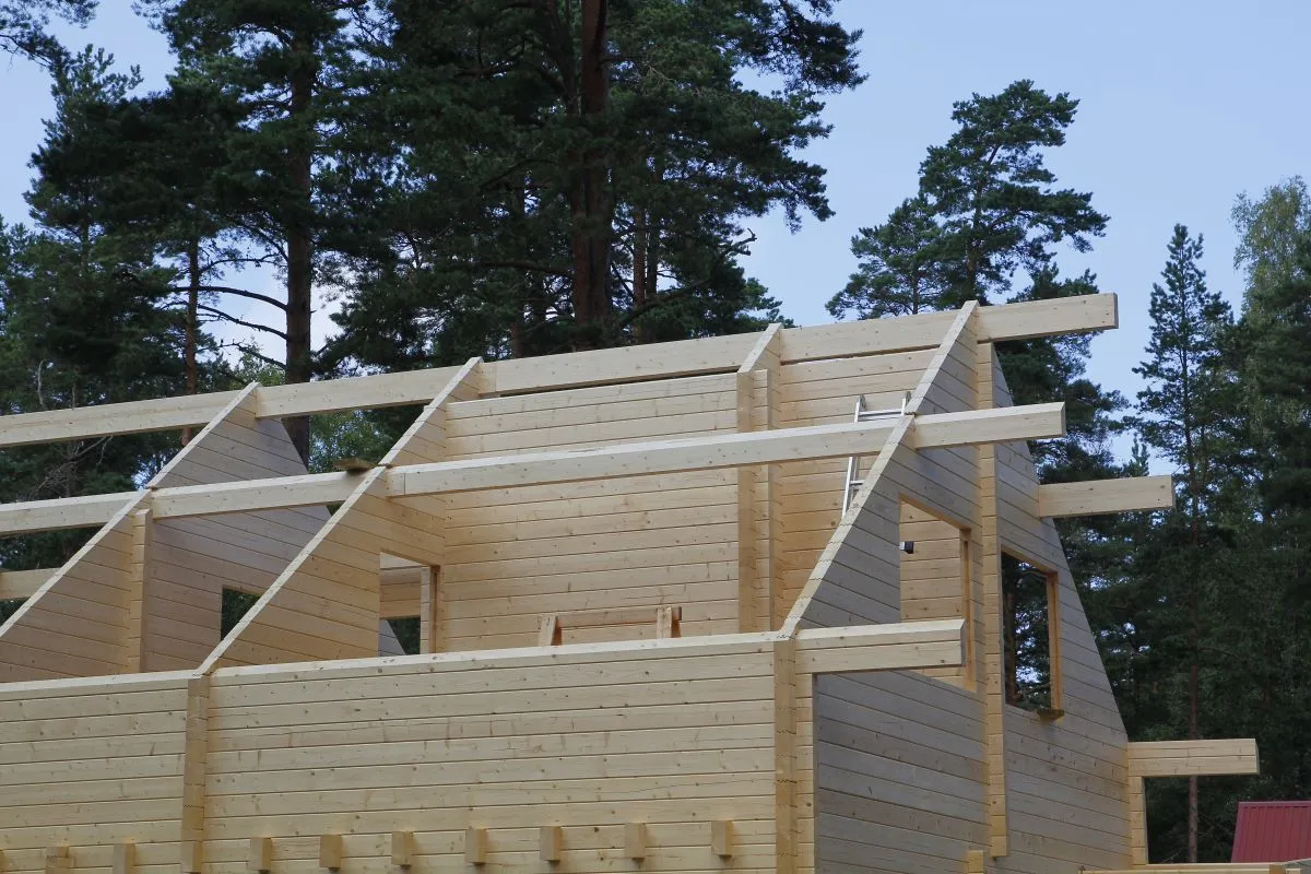 por&oacute;wnanie koszt&oacute;w budowy domu szkieletowego i murowanego