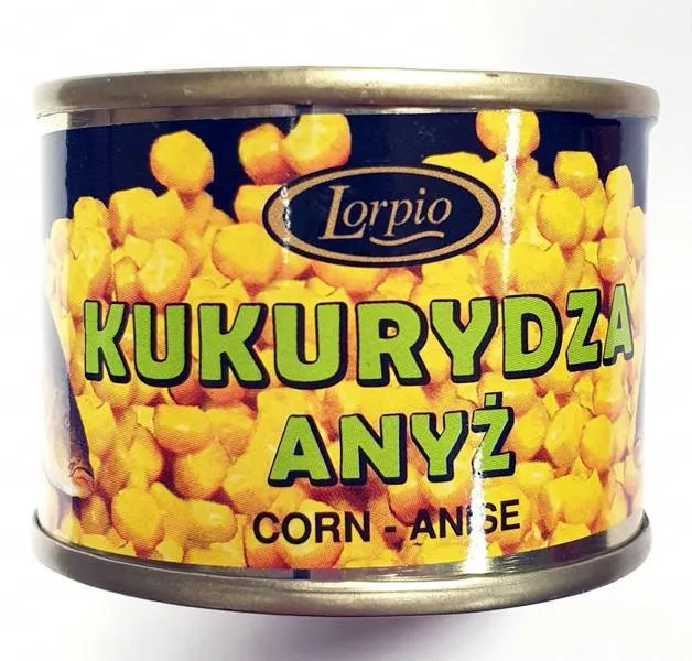 r&oacute;żne przynęty naturalne robaki kukurydza