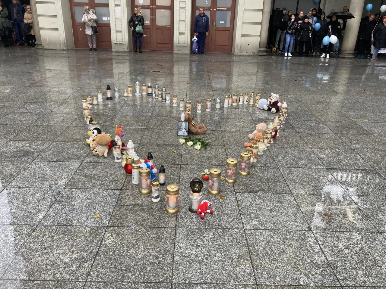 Zdjęcie Kiedy pogrzeb 5-letniego Maurycego? Ważne informacje i szczegóły