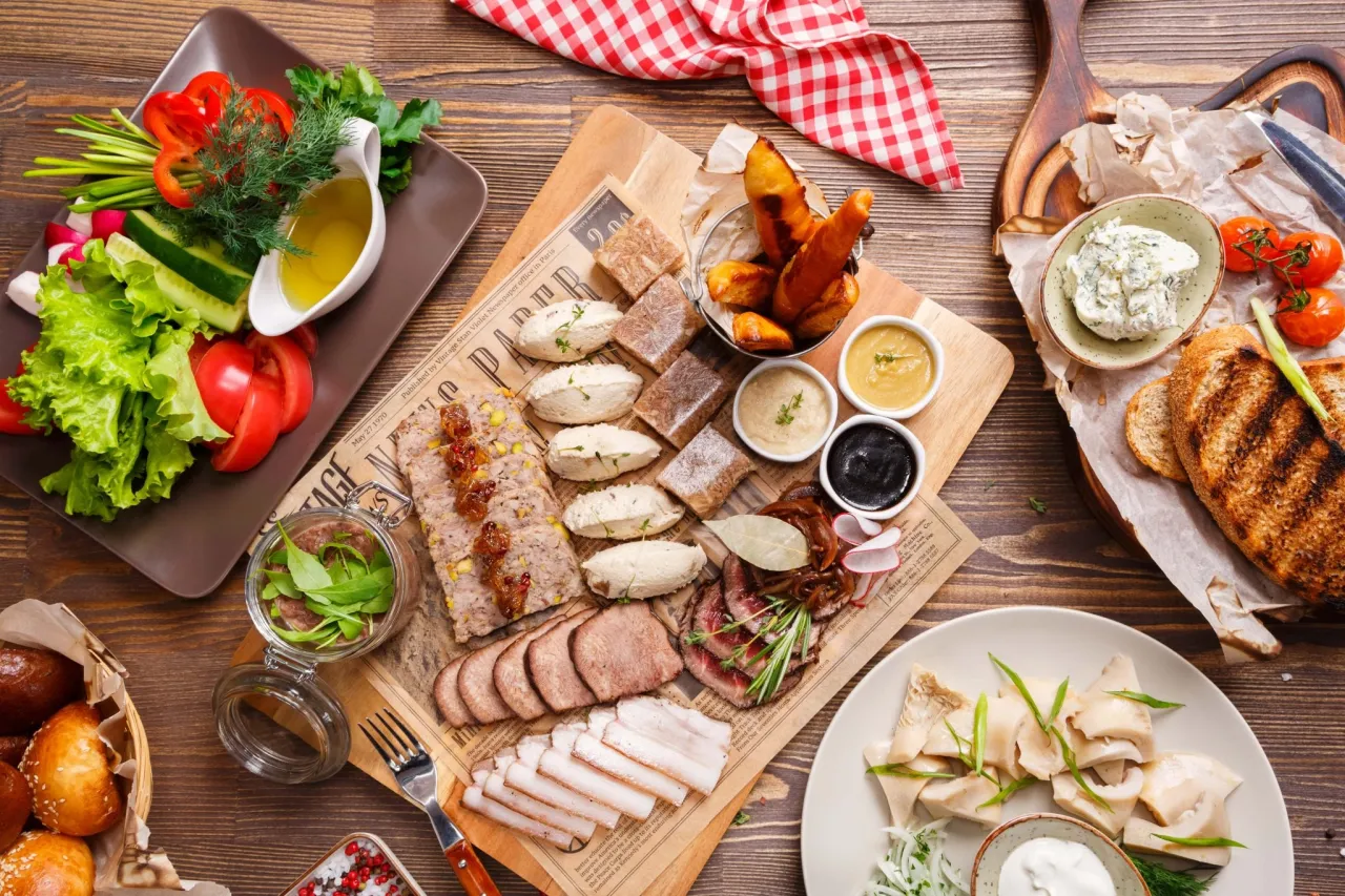 szybkie przekąski dla niespodziewanych gości