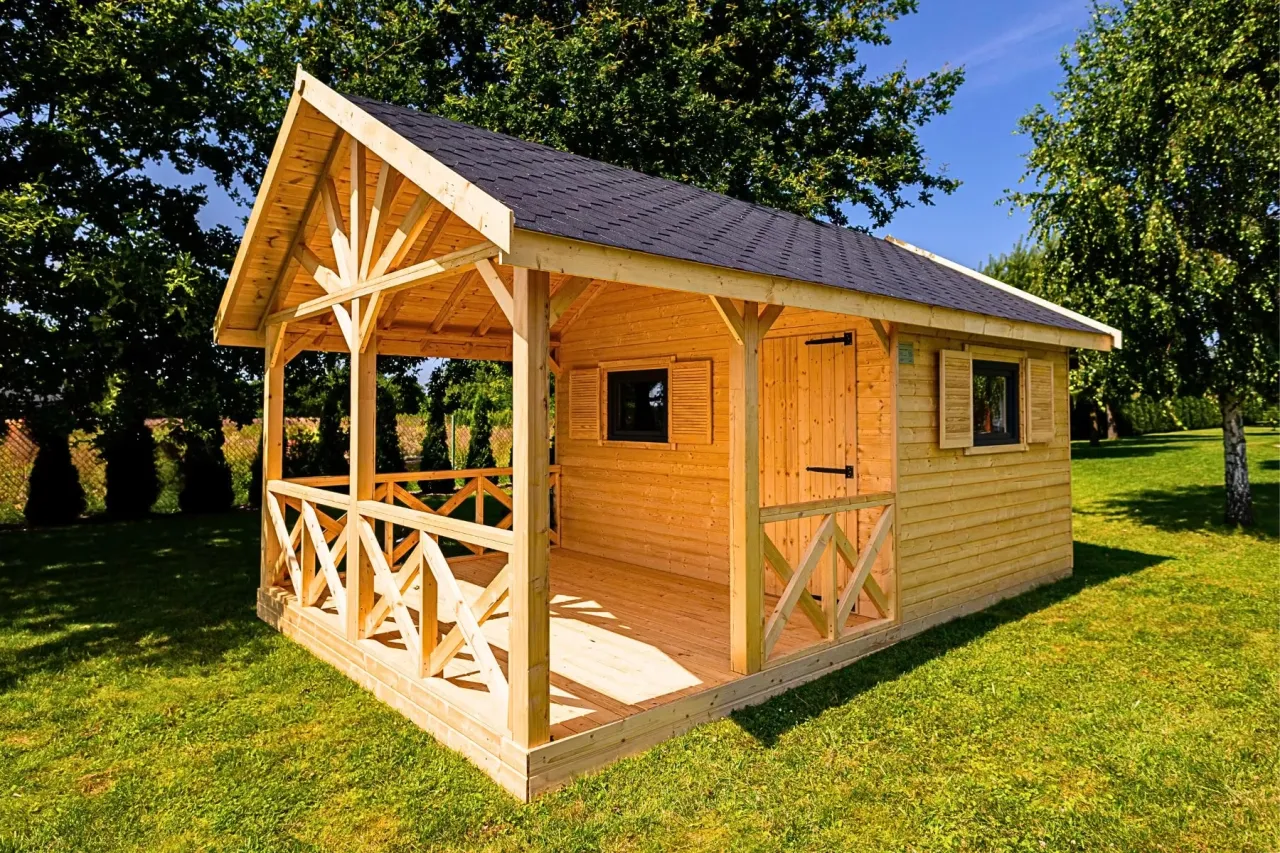 Altana na działce ROD