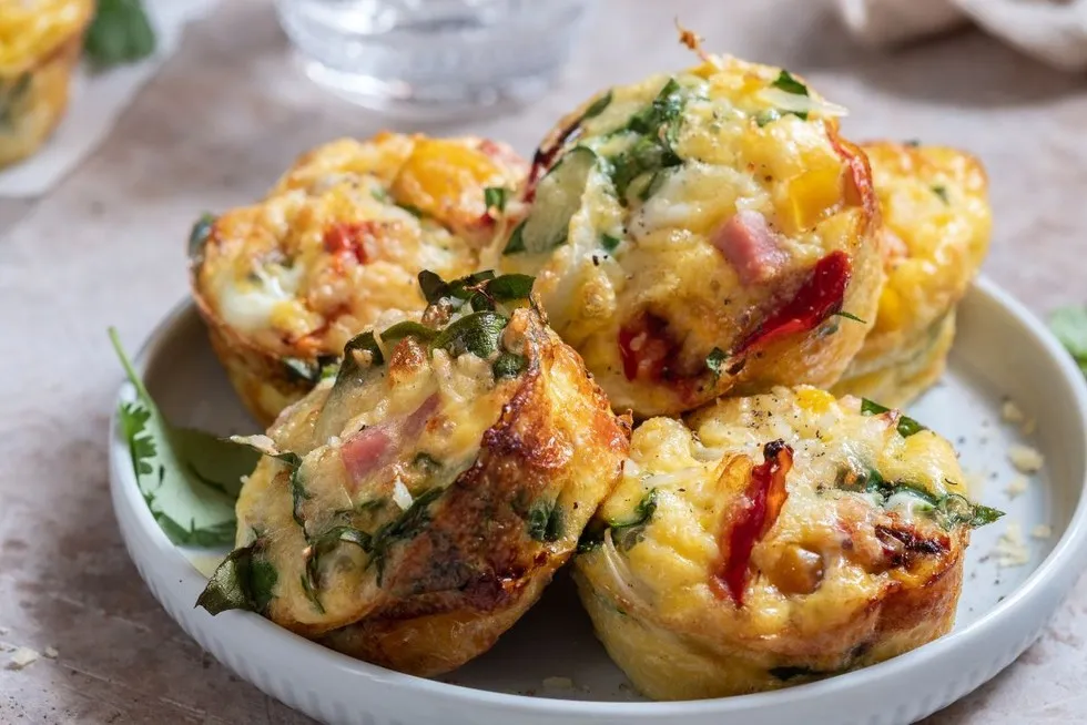 r&oacute;żne dania z jajek na kolację