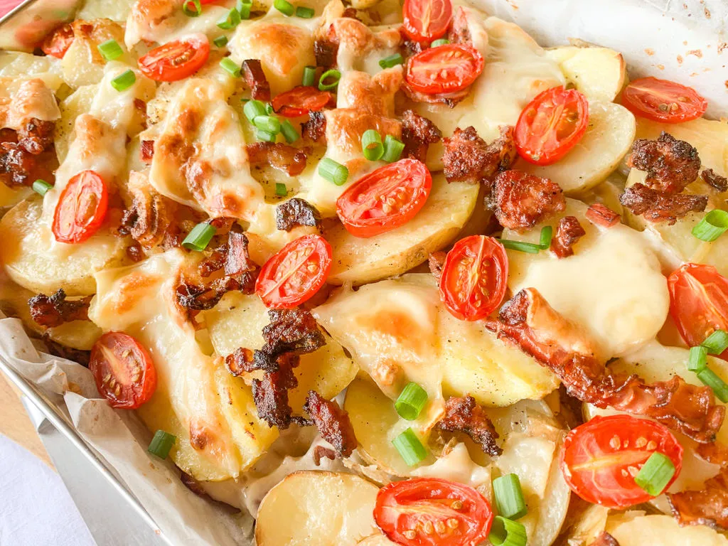 zapiekanka ziemniaczana surowe czy gotowane