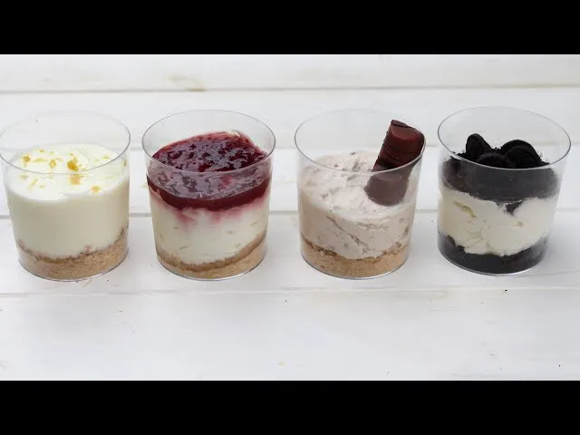 Vasitos de postre variados para eventos