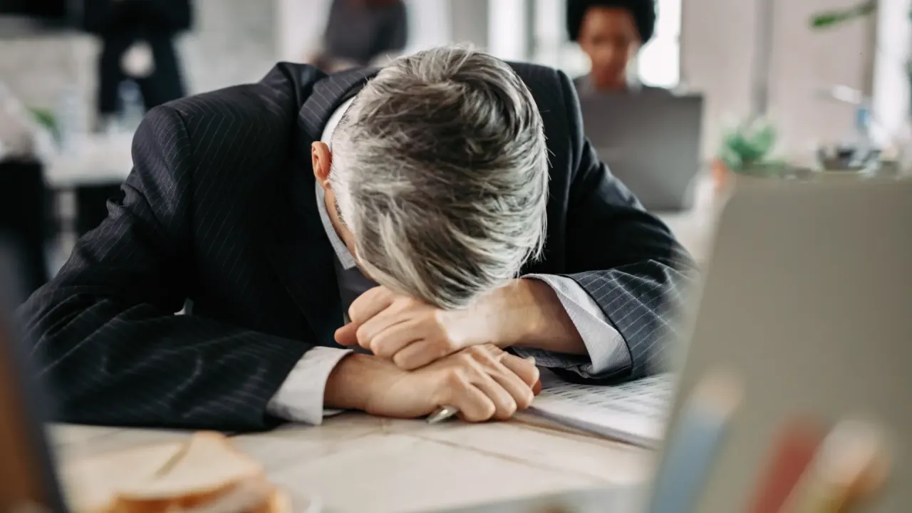 Osoba z wypaleniem zawodowym lub brakiem energii