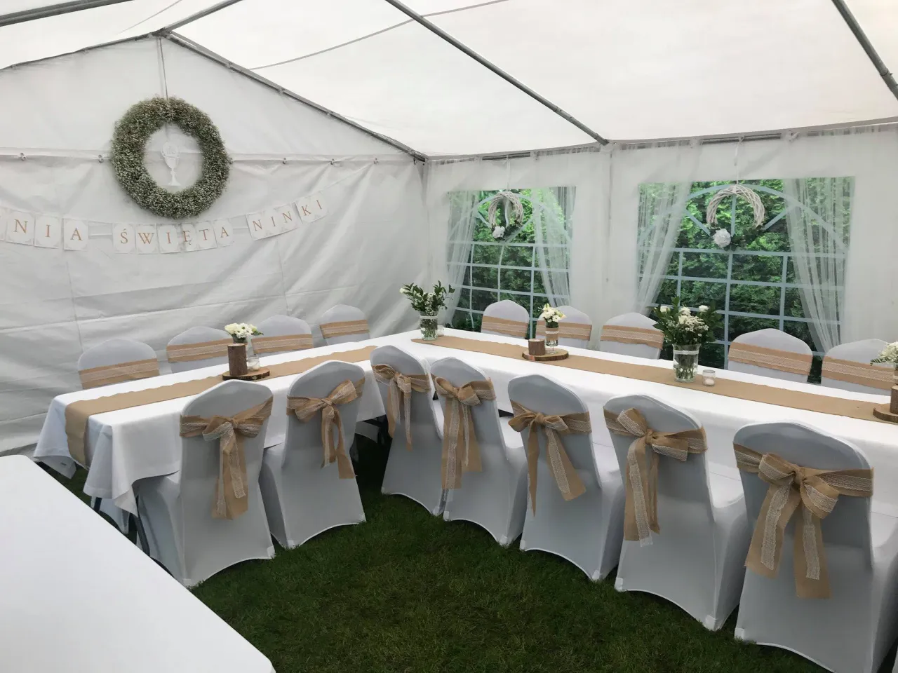 jak zrobić kokardę z tiulu na krzesło komunijne