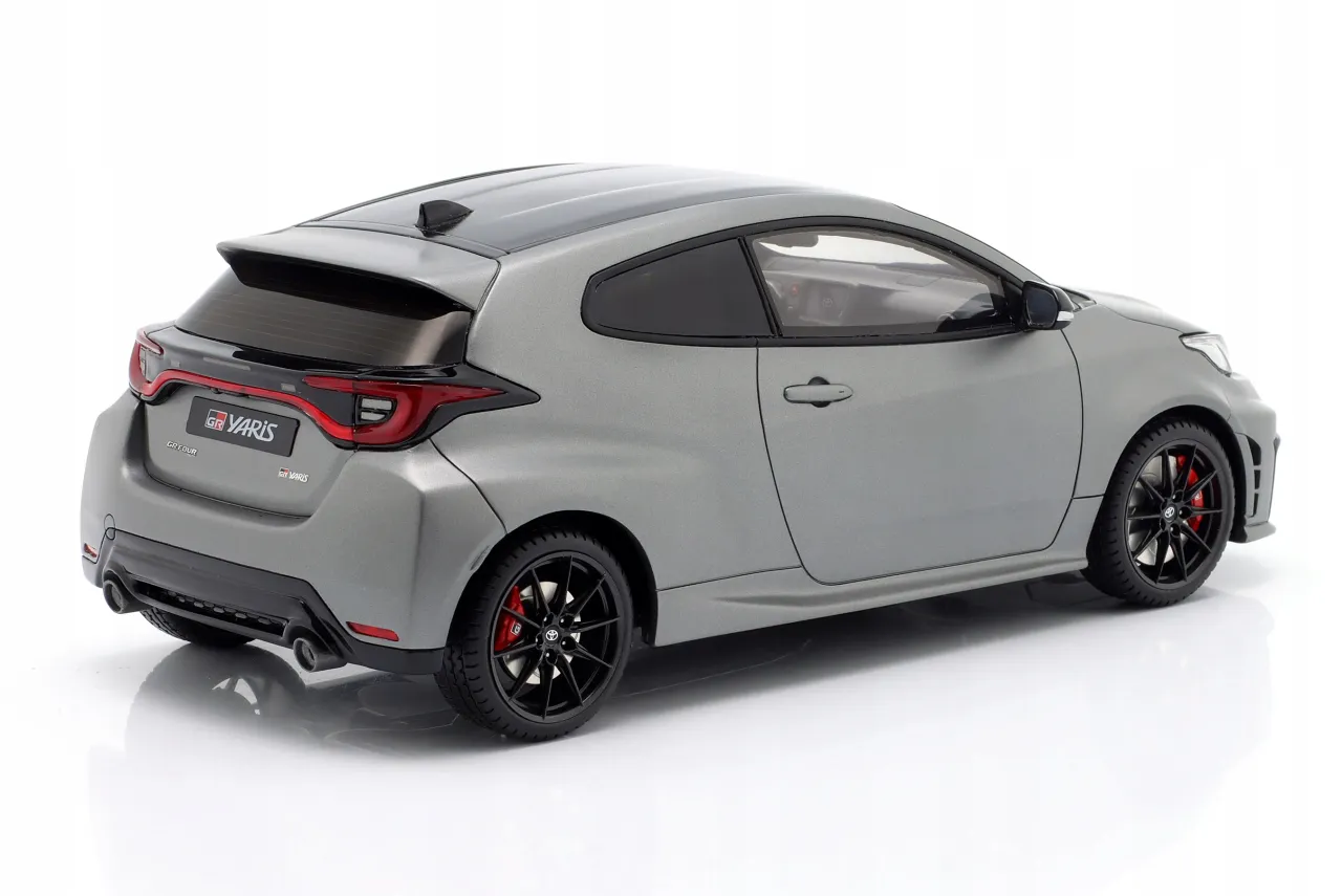 metalowe modele toyota yaris kolekcjonerskie