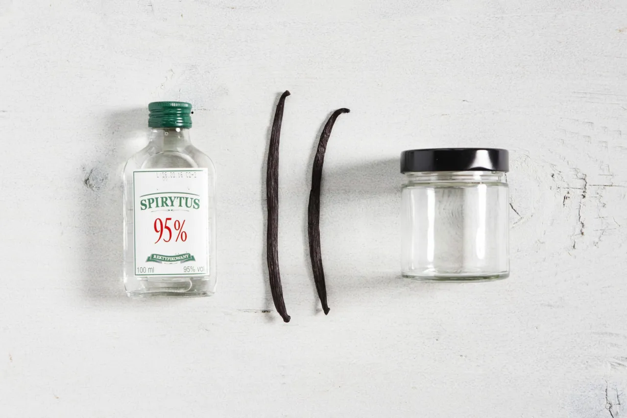 Kroki przygotowania domowego ekstraktu waniliowego