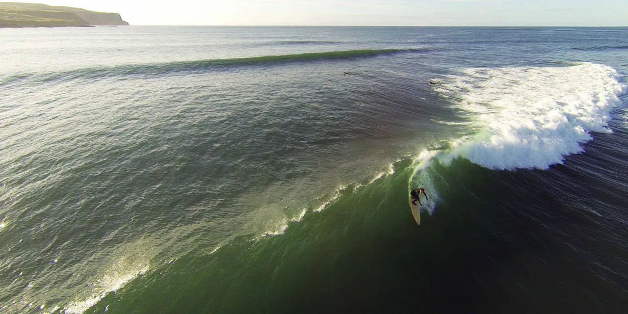 Surfer in Lahinch Irland