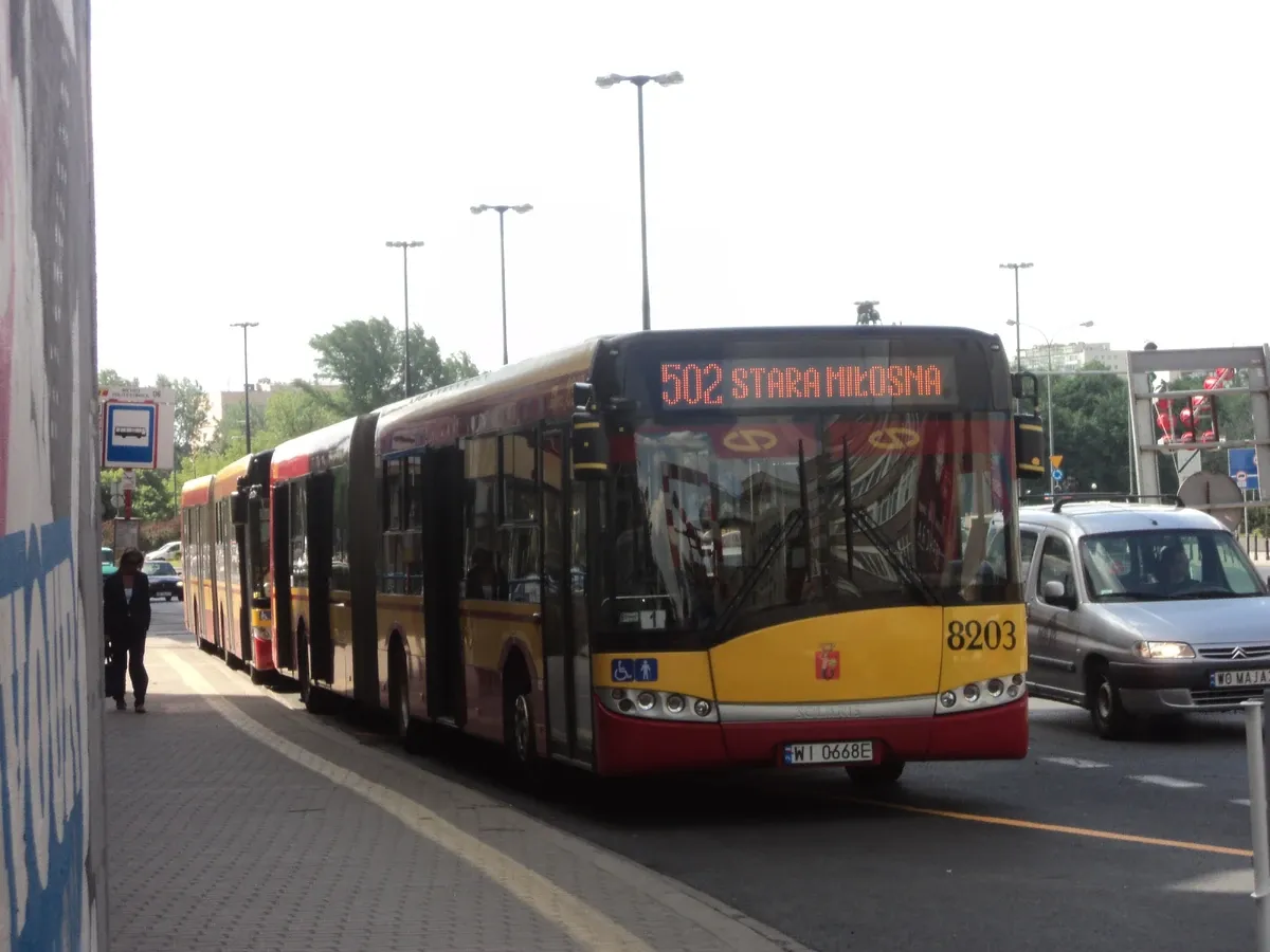 Trasa autobusu 502 Warszawa gł&oacute;wne ulice