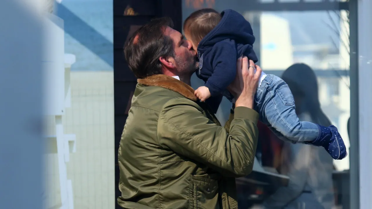 Piotr Zieliński z dziećmi