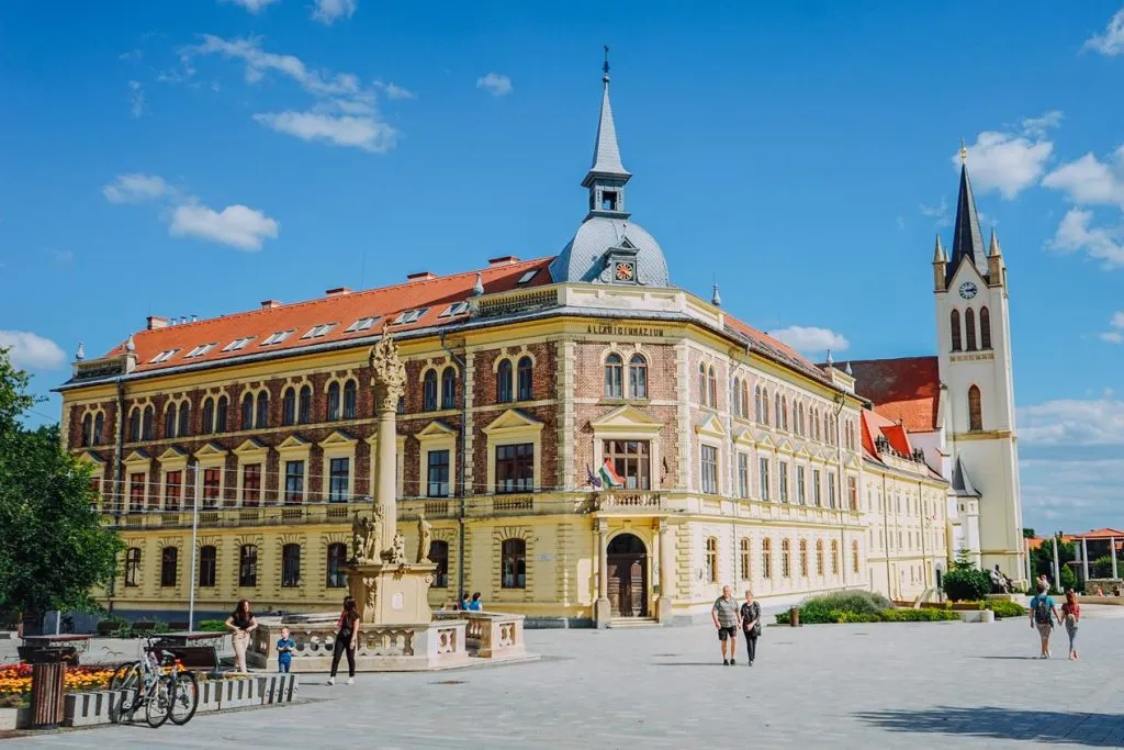Zdjęcie Najciekawsze atrakcje w Keszthely, które musisz zobaczyć nad Balatonem