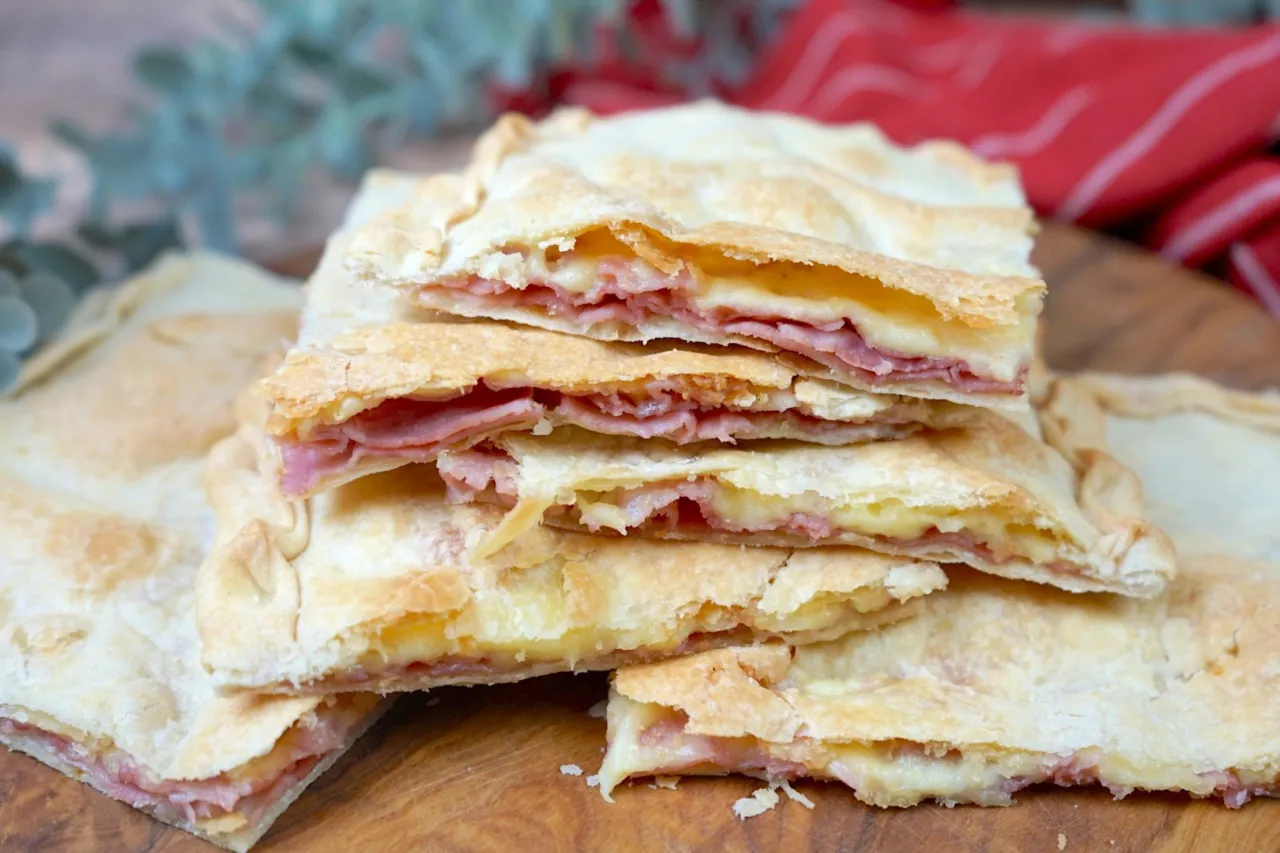 panino schiaccina elbana ripiena gastronomia