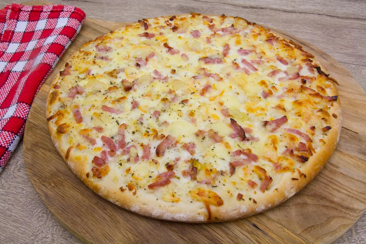 Ingr&eacute;dients pizza lardons cr&egrave;me fra&icirc;che