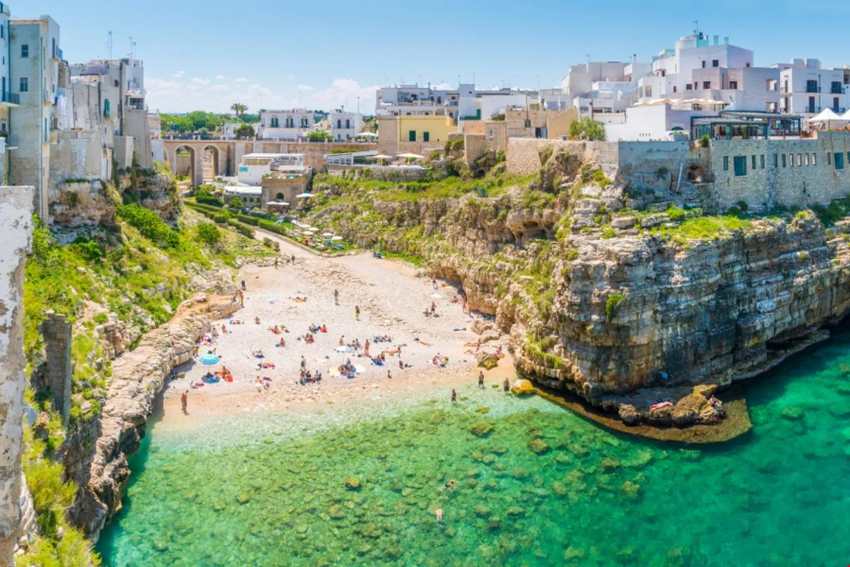 Lama Monachile Polignano a Mare vista dall'alto