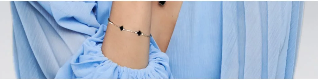 Delikatne bransoletki celebrytki i na sznurku