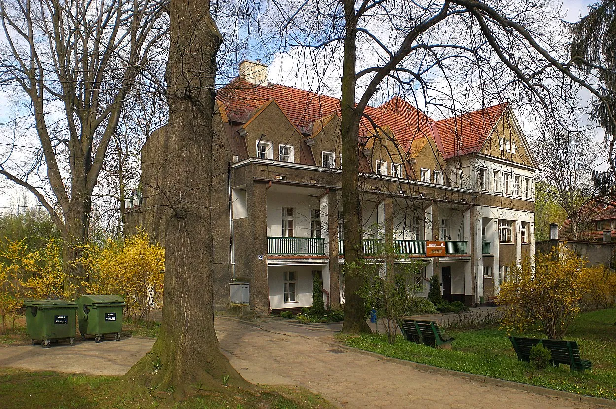 Sanatorium Mieszko Szczawno-Zdr&oacute;j budynek front