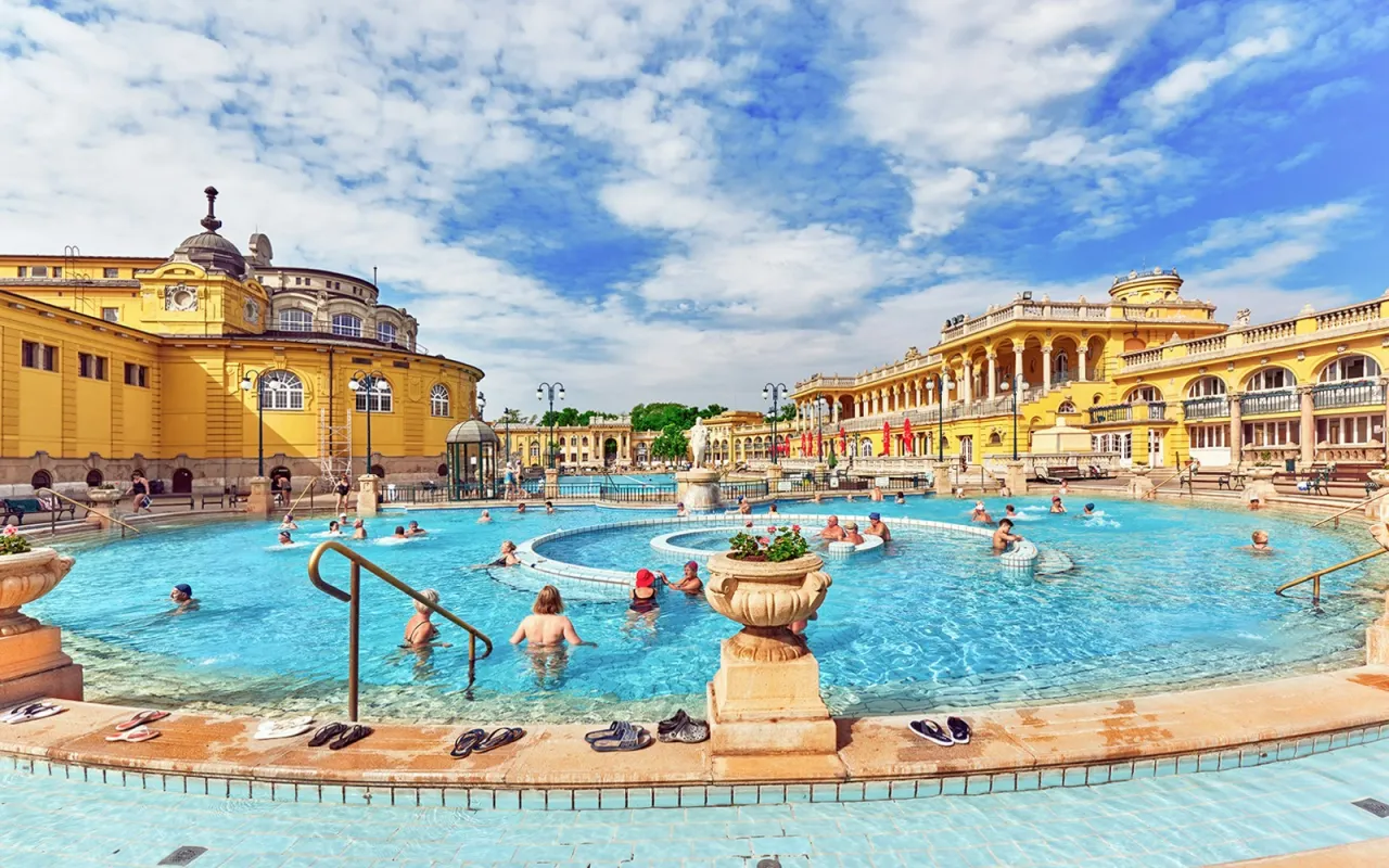 Termy Szechenyi baseny