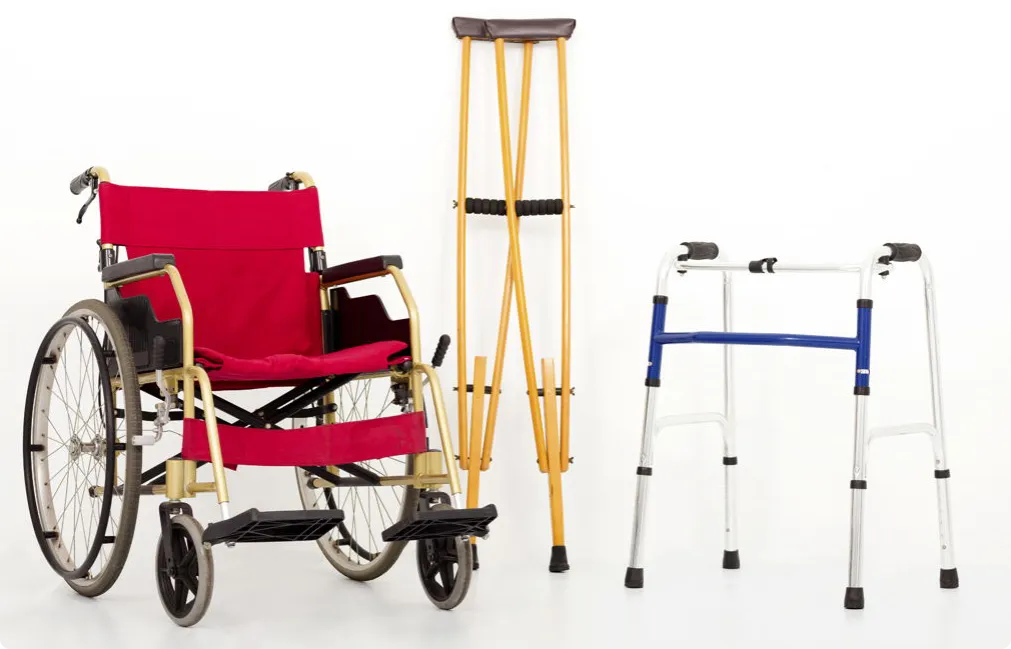 wyroby medyczne fizjoterapia kule ortezy wózek