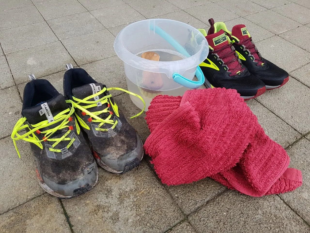 wasserdichte laufschuhe reinigen trocknen