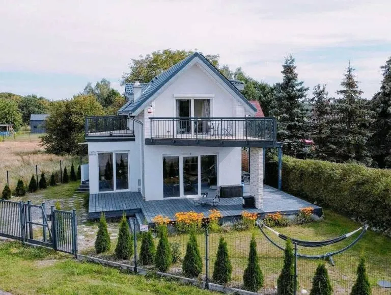 Polskie wybrzeże Bałtyku, r&oacute;żnorodne noclegi