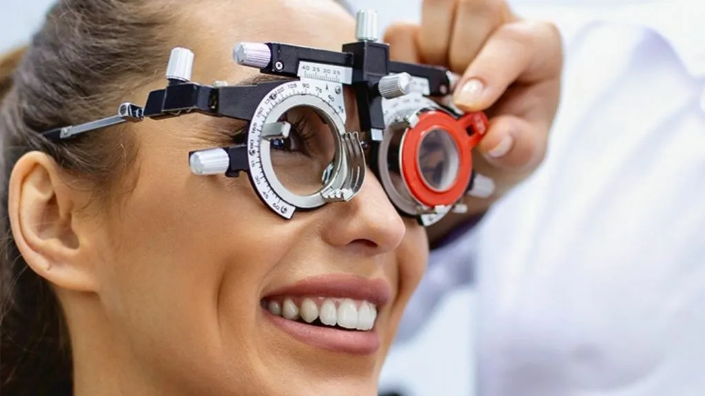 okulary optyk badanie wzroku