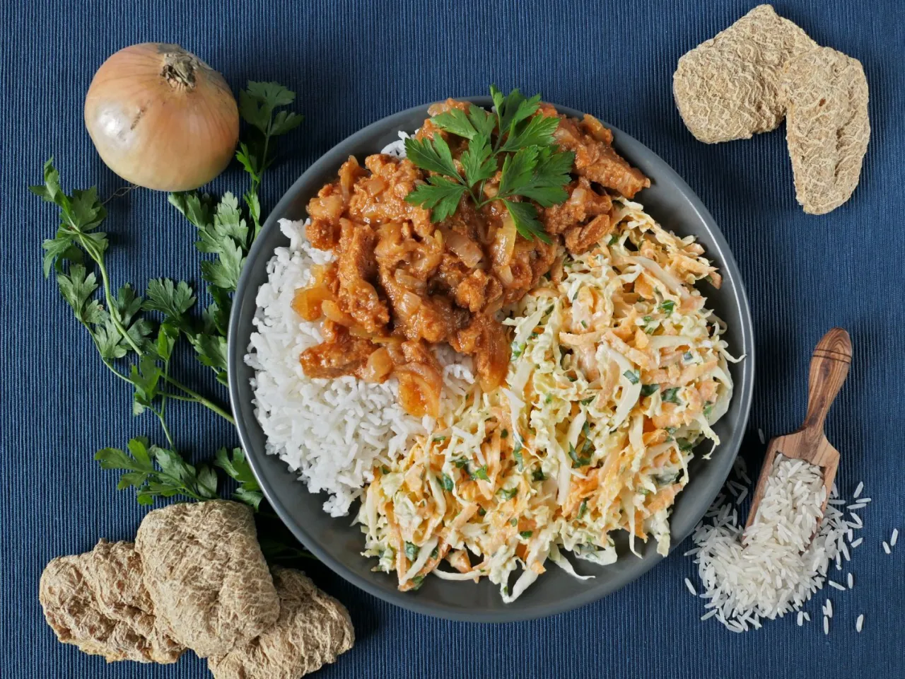 R&oacute;żne sosy do kotlet&oacute;w sojowych