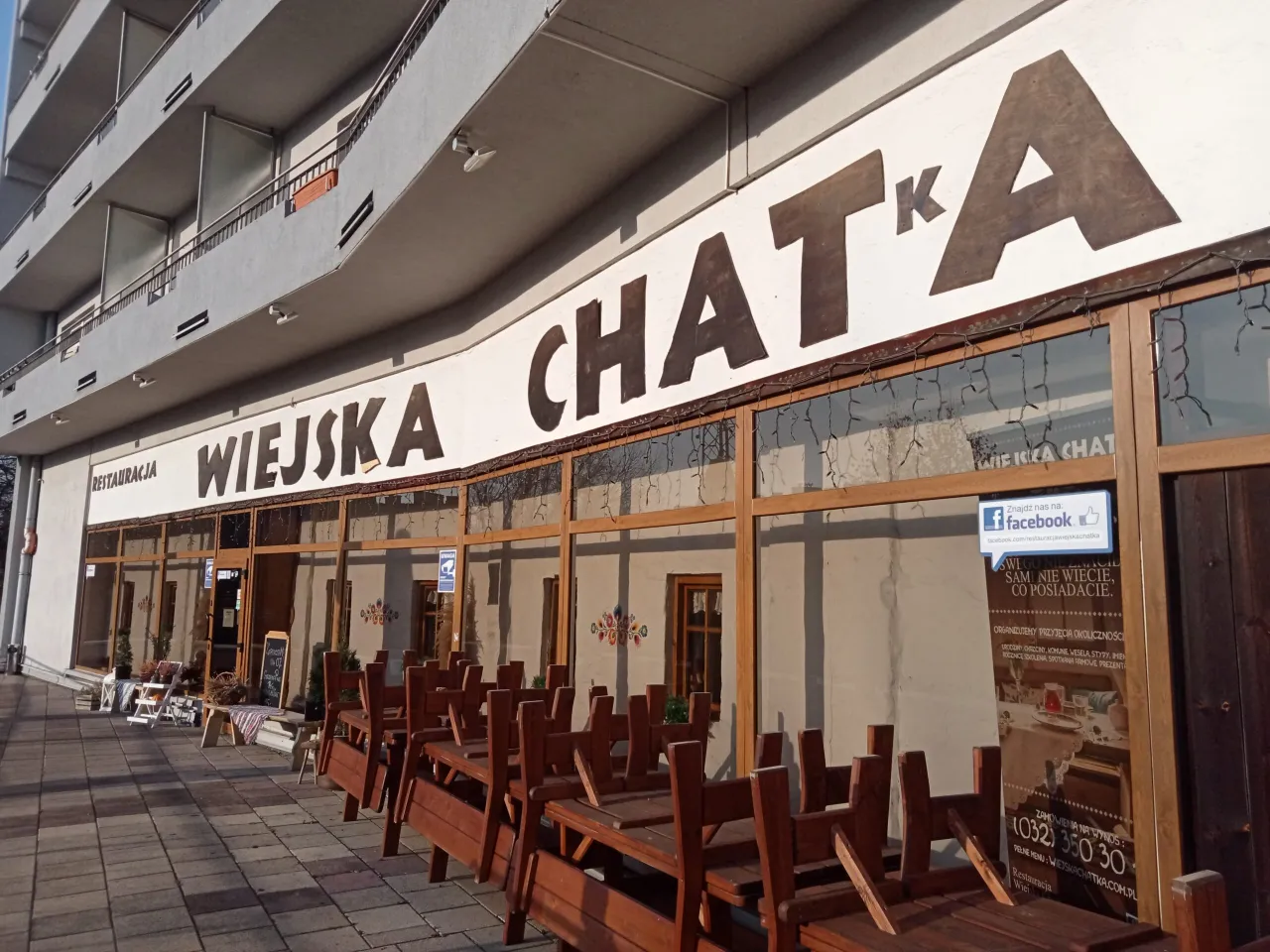 Wiejska Chatka Katowice wejście restauracja