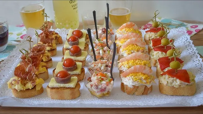 bocadillos y pinchos para el almuerzo en Espa&ntilde;a