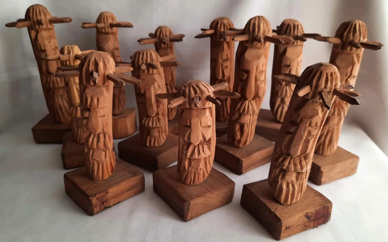 Rzeźba w drewnie tradycyjna i nowoczesna