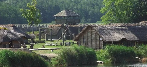 Skansen Słowian i Wikingów Wolin ogólny widok