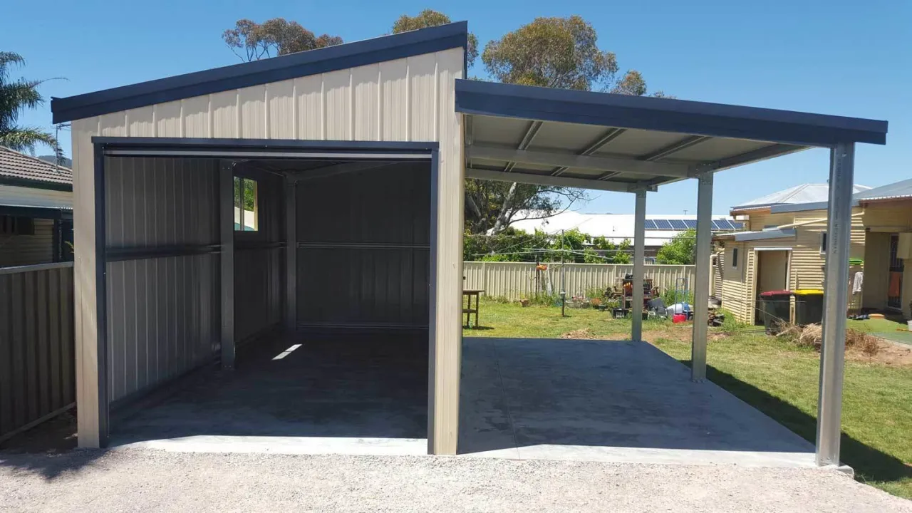 duży garaż z pozwoleniem na budowę