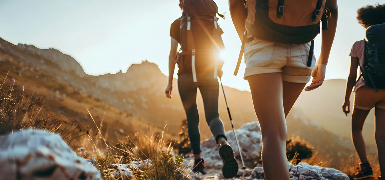 Ubiór na cebulkę warstwy odzieży w górach