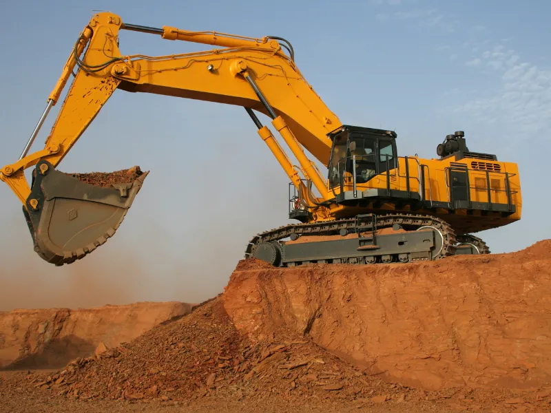 koparko-ładowarka koparka jednonaczyniowa ładowarka jednonaczyniowa różnice