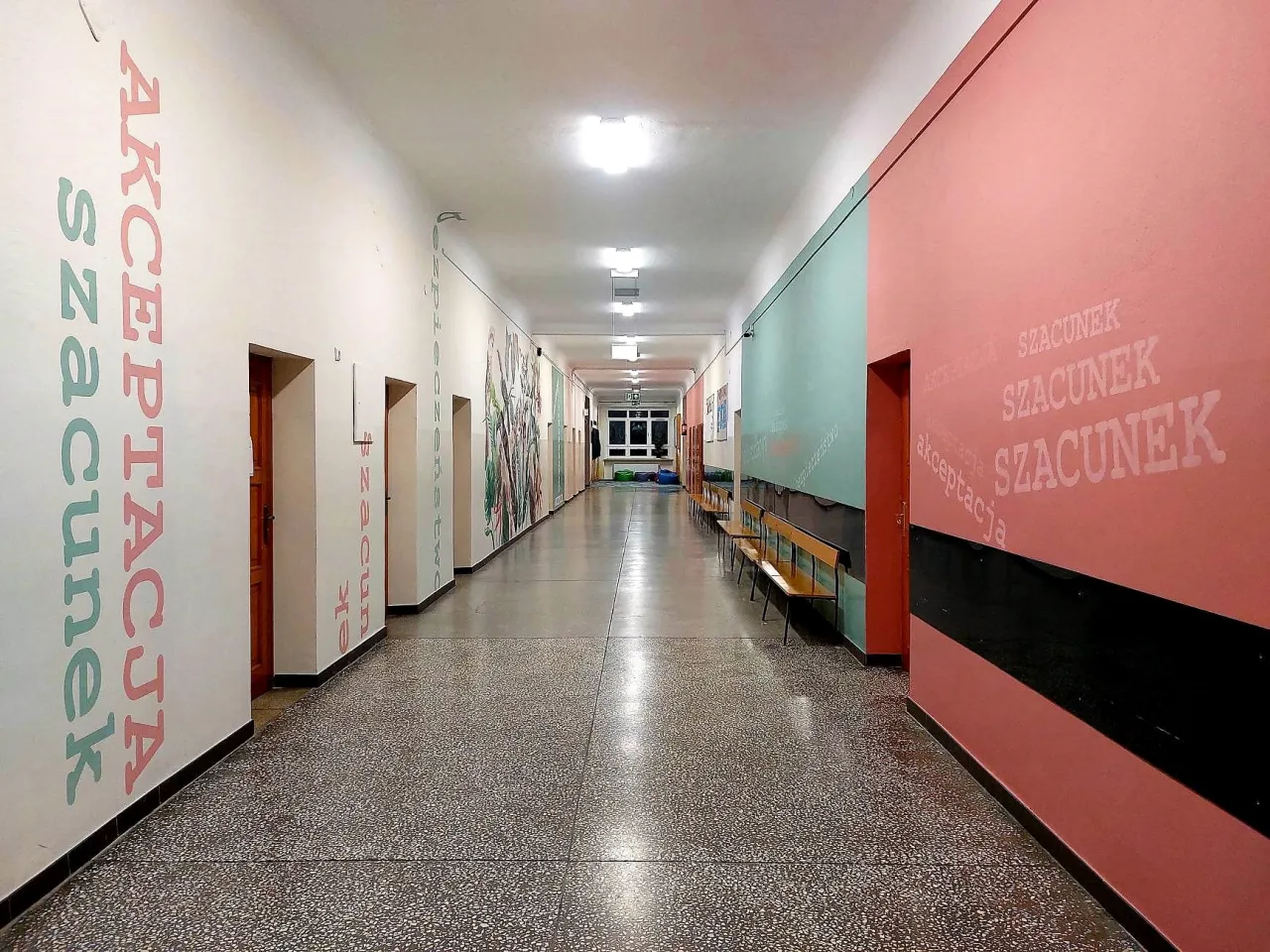 Pedagog szkolny dyżur korytarz przepisy