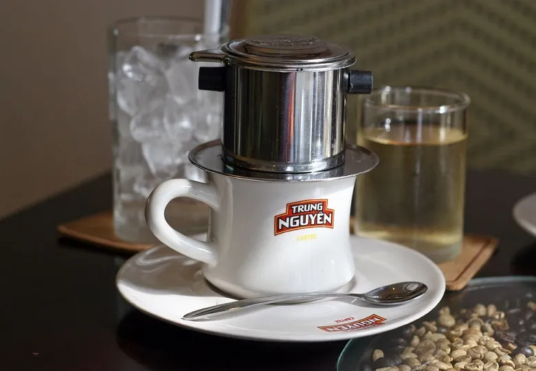 Wietnamska kawa phin zaparzacz