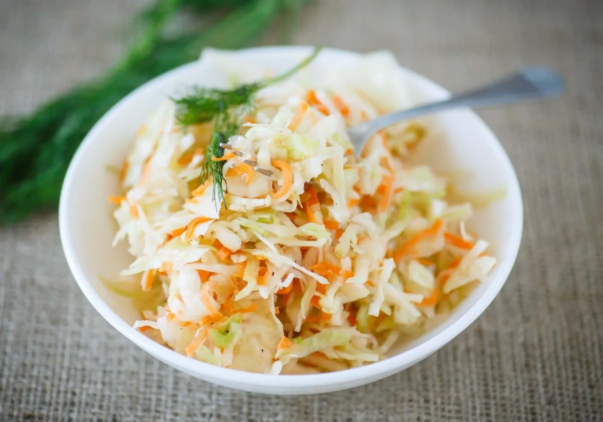 sur&oacute;wka z białej kapusty jak z kebaba