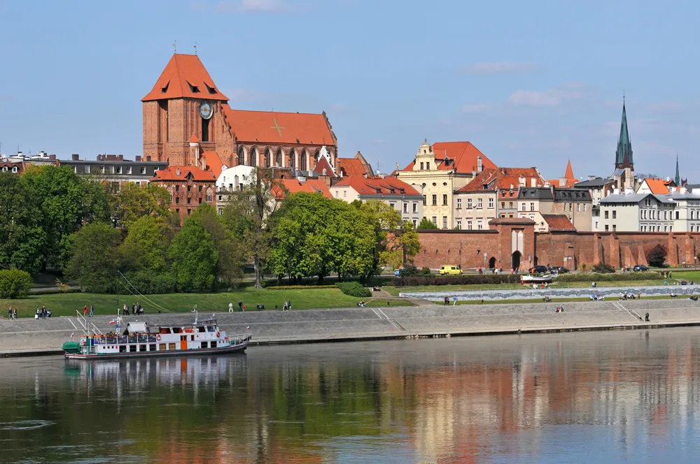 panorama Torunia widok z rejsu po Wiśle