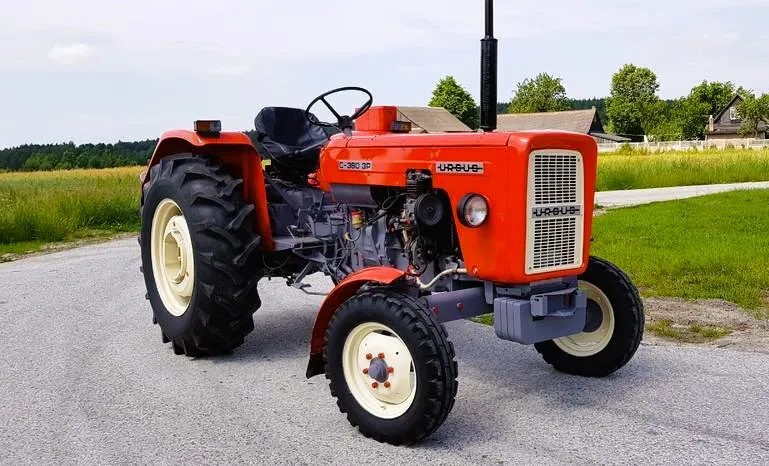 Ursus C-360 prawdziwy traktor w polu