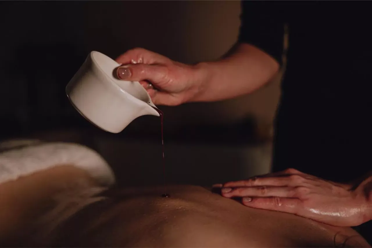 sk&oacute;ra po masażu czekoladowym