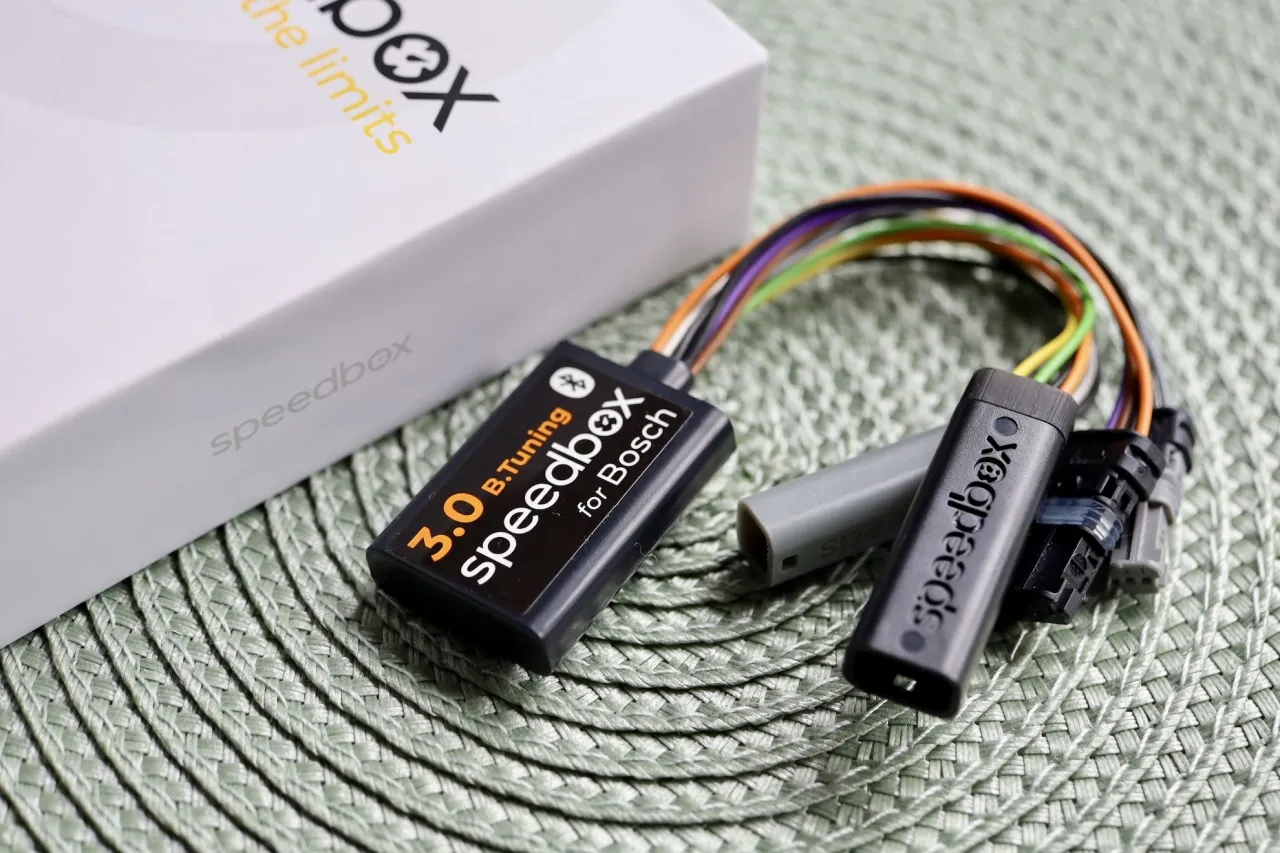 Speedbox 3.0 B.Tuning for Bosch &ndash; klucz do tego, jak odblokować rower elektryczny. Zestaw do tuningu e-bike.