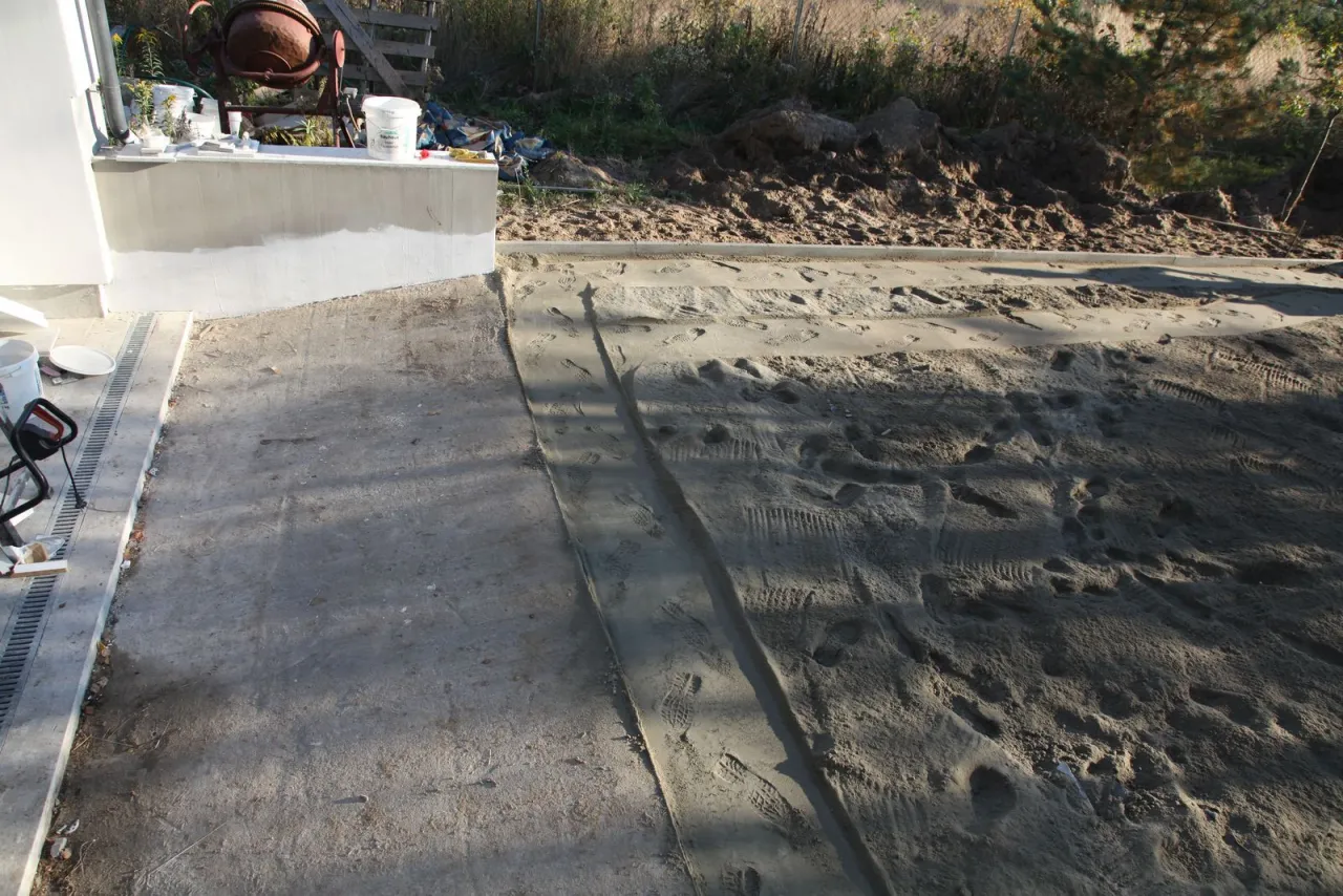 podjazd asfaltowy budowa etapy