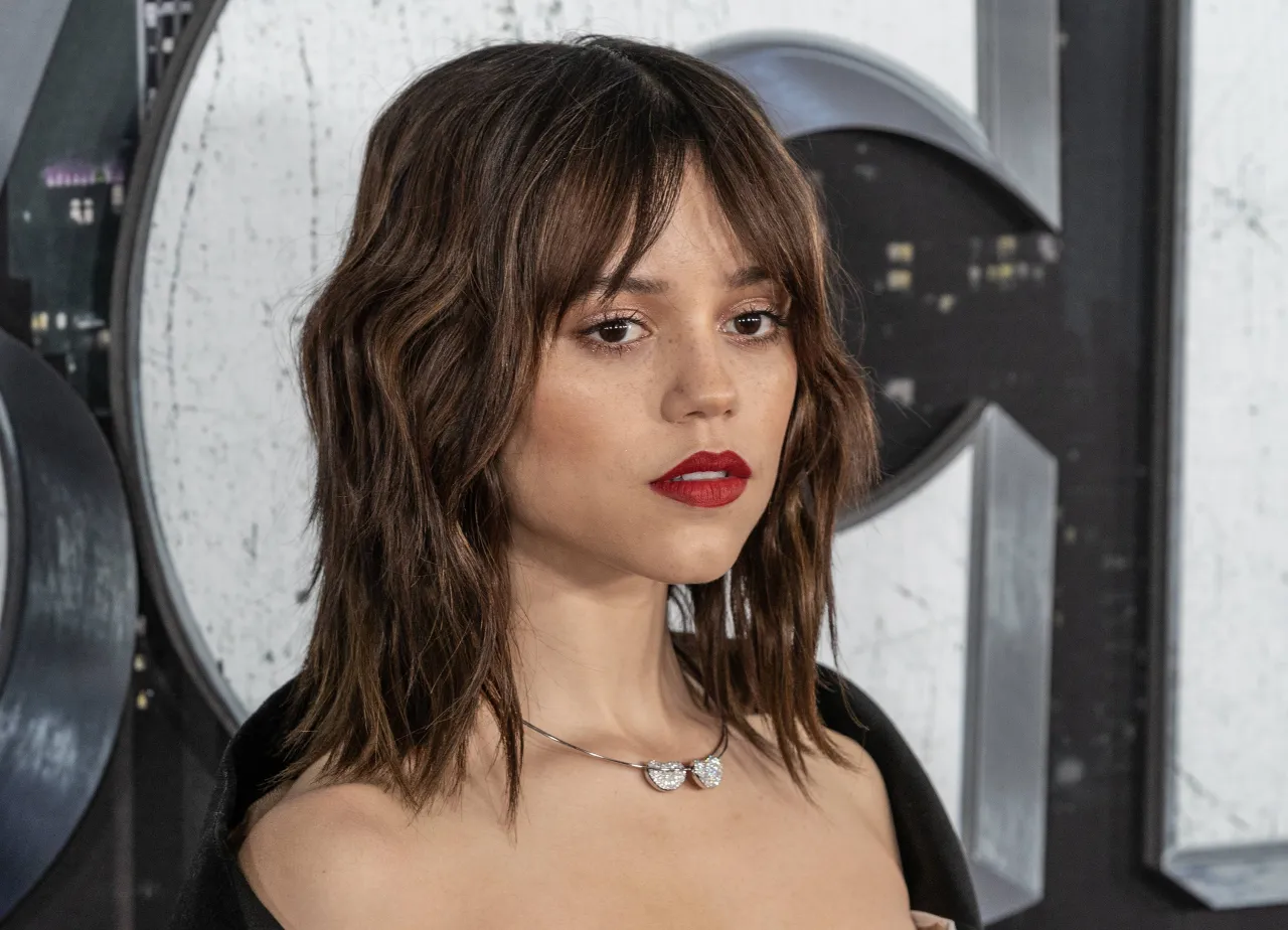 lange haare vorne abgeschr&auml;gt varianten curtain bangs butterfly wolf cut