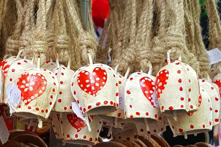 Zdjęcie Co warto przywieźć z Austrii? Odkryj najciekawsze pamiątki